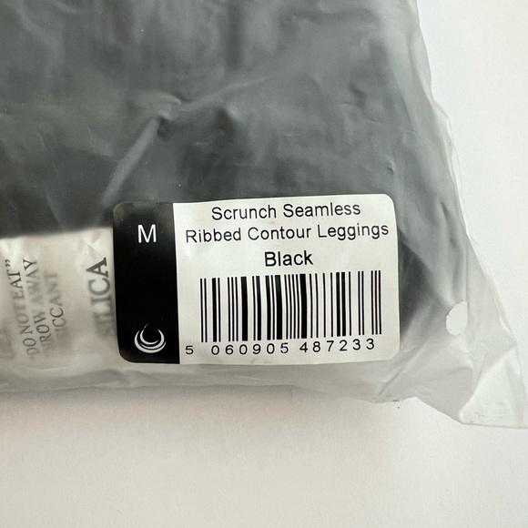 Lazuli Label Scrunch Seamless Contour Legging - Picture 2 of 5